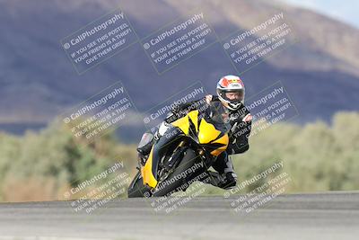 media/Nov-16-2025-Race Pace (Sun) [[8c5fa54630]]/Non Verified Riders (1st 20 Minutes)/7-Turn 9 Entry (210pm)/